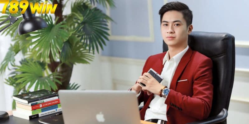 Sơ lược tiểu sử CEO Hồ Ngô Quốc Hùng